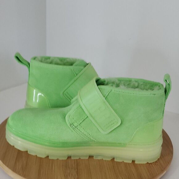 UGG Neumel Womens Size 8 Clear Chukka Suede Boots Parakeet Green 1137030 - Picture 9 of 16
